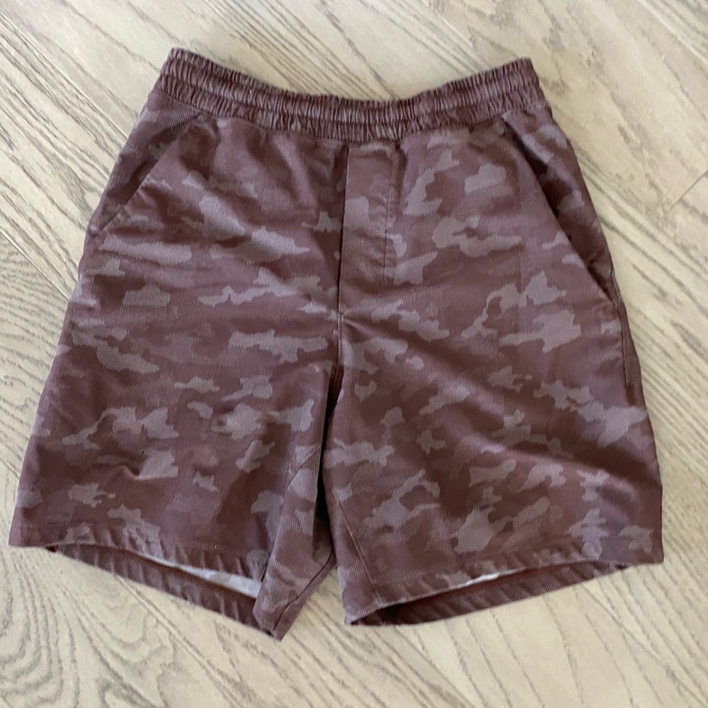 Lululemon Pacebreaker Shorts